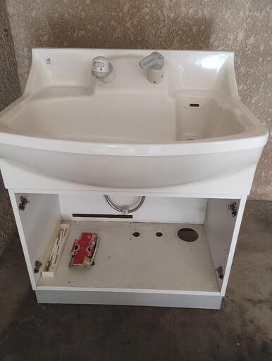 洗面化粧台中古
