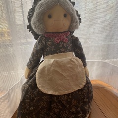 赤ずきん 狼 おばあさん 変身人形ぬいぐるみの画像