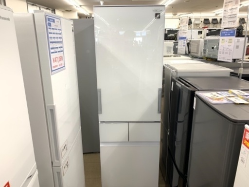 4ドア冷蔵庫　SHARP