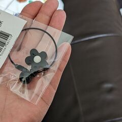 鈴付きフラワー/ワイヤーキーホルダー（新品）の画像