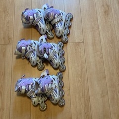 ローラーブレード　　　　インラインスケート　ローラースケート