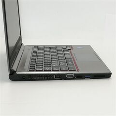 送料無料 税無 新品SSD 13.3型 ノートパソコン 富士通 E736/M 中古動作良品 第6世代Celeron 8GB DVDRW 無線 Windows11 Officeの画像