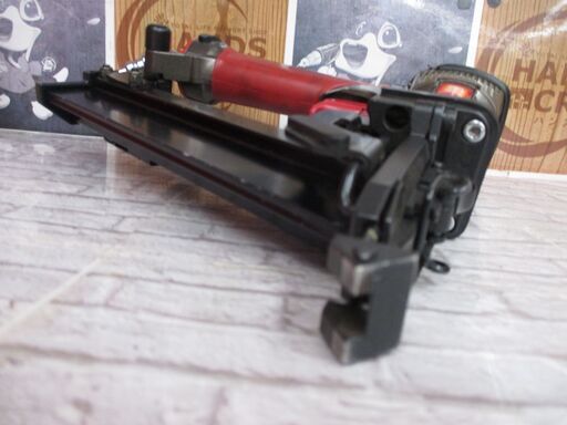 ★再び値下げ★ MAX　マックス　HS-50A/KB5TO　スーパーネイラ　ケース/保護メガネ付き　【ハンズクラフト宜野湾店】