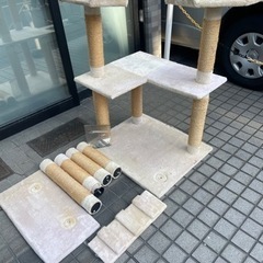 キャットタワー【ジャンク】の画像
