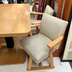 【交渉中】昇降式ダイニングテーブル＆回転椅子セット（配送無料）日時指定可能♬ 交渉中】昇降式ダイニングテーブル＆回転椅子セット（配送無料）日時