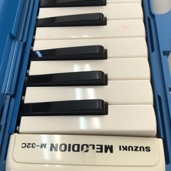【お値下】スズキ　メロディオン M-32C 本体とケース鍵盤ハーモニカ楽器 鍵盤楽器、ピアノの画像