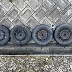 スタッドレスタイヤ165/70/R14  四本の画像
