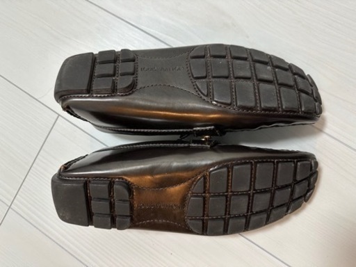 LOUISVUITTON      