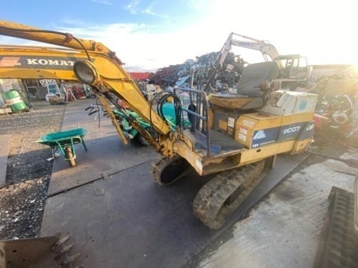 コマツ PC07-1