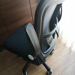 オフィスチェアの画像