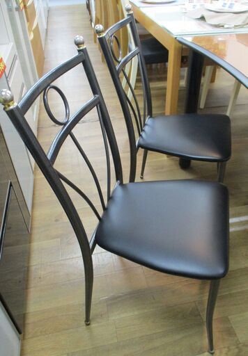 R503 ダイニング5点セット、4人用ダイニングセット、幅135cm Used