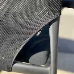 ●☆n21 vitra チェア　meda2/meda xl　スレ汚れあり割れありの画像