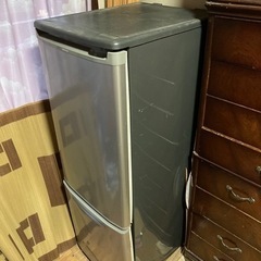 冷蔵庫　145L 日立