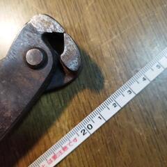 ニッパー ペンチ？の画像