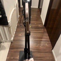 【ジャンク品】日立の掃除機とスタンド
