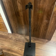 【ジャンク品】日立の掃除機とスタンドの画像