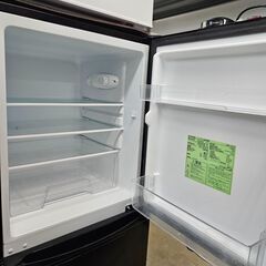 リサイクルショップどりーむ荒田店　№10231　一人暮らしに最適サイズ♪　2ドア冷蔵庫　アイリスオーヤマ　2021年製　142L