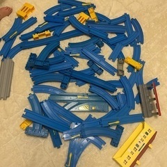 プラレール