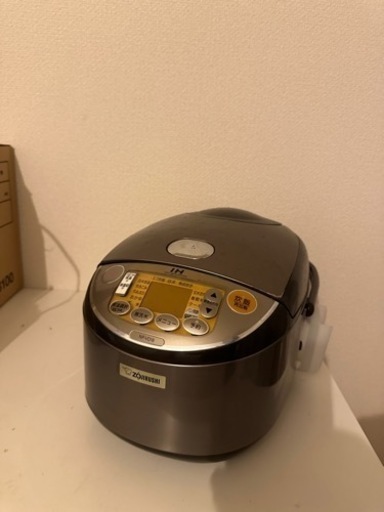 象印　一升炊き可能　炊飯器