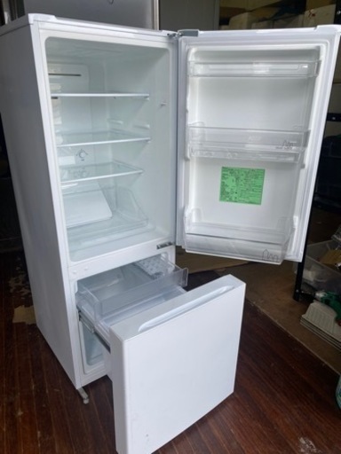 北九州市内配送無料　保証付き　ヤマダ電機 /156L/冷蔵冷凍庫 YRZ-F15E1