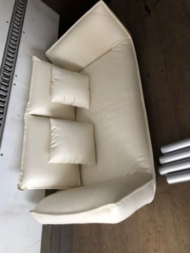 北九州市内配送無料　2人掛けソファ