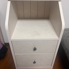 決まりました　サイドテーブル