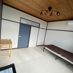 【1ケ月〜OK、短期入居者募集、敷金／礼金無し】シェアハウス - シェアハウス
