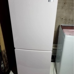 ✨激安価格✨2022年製‼️サクラピンク✨ピンク洗濯機とセット売...