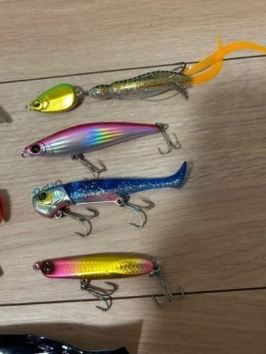 ルアー　釣り　釣具　フィッシング　アウトドア　サーフ　ヒラメ