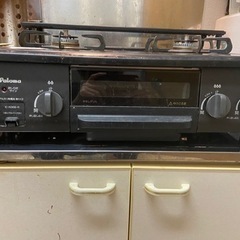 2口ガスコンロ(説明書付き) コンロ奥ラックの画像