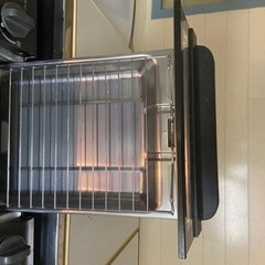 2口ガスコンロ(説明書付き) コンロ奥ラックの画像