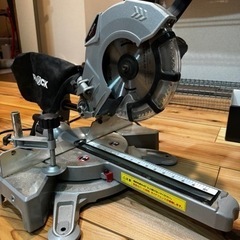 【最終値下げ中！購入受付3/2まで】スライド丸ノコ SMS-19...