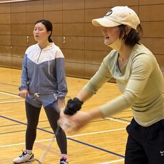 【バドミントン国際交流会クラブ 】「初心者大歓迎」　11月6日 - スポーツ