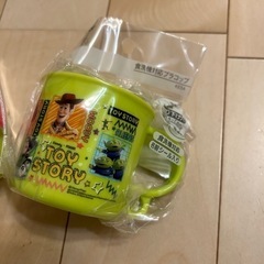 新品　お弁当箱セット　トイストーリー　お弁当箱　お箸　コップ　おしぼり　の画像