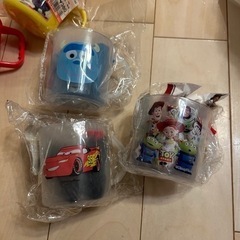 新品　コップ　5点セット　カーズ　ミニオン  トイストーリー　モンスターズインクの画像
