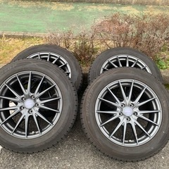 スタッドレスタイヤ　225/60R18