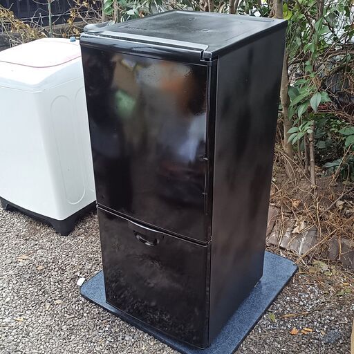 ★お届け可！★ ハイアール 138L 冷凍冷蔵庫 JR-NF140GE