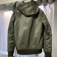 【美品　値下げ4月7日】ALPHA INDUSTRIES ジャケットの画像