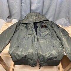 【美品　値下げ4月7日】ALPHA INDUSTRIES ジャケットの画像