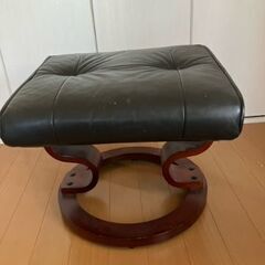 オットマン　イスにもどうぞの画像