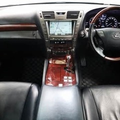 イケてるセダン！