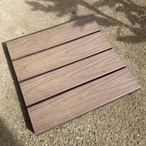 お庭用タイル　木目調ブラウン　30x30センチ　75枚セット