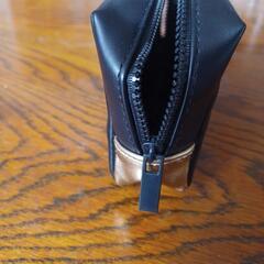 イヴ・サンローラン　ボーテ　ノベルティーポーチの画像