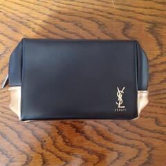 イヴ・サンローラン　ボーテ　ノベルティーポーチの画像
