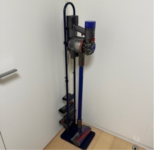 【バッテリー新品】dyson ダイソン V7 分解清掃済み