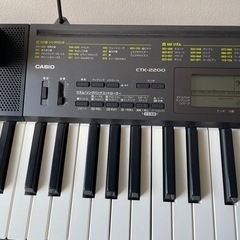 決まりました。【カシオ 61鍵盤】キーボード(ペダル付) (松田
