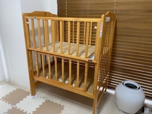カトージ　ベビーベッド　ミニ