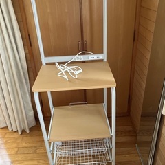 電子レンジ台　デスクとしても