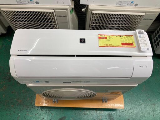 K05140　シャープ　2022年製　中古エアコン　主に10畳用　冷房能力　2.8KW ／ 暖房能力　3.6KW