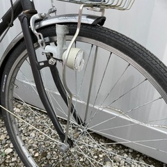 【都内/千葉市引取】ママチャリ 27インチ自転車 カゴ/鍵/ライト付 都内/千葉引取】ママチャリ 27インチ自転車 カゴ/鍵/オート